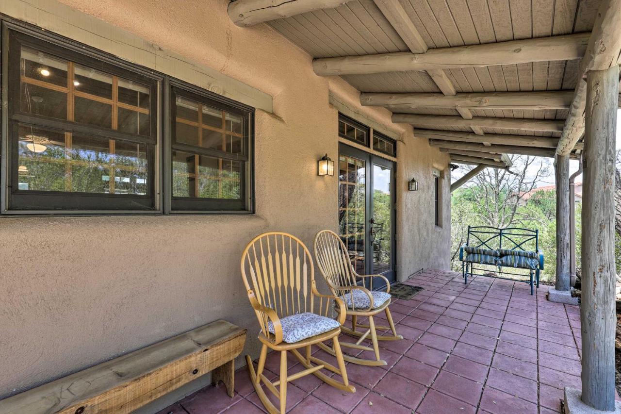 Bright Prescott Studio With Thumb Butte Views! Exterior photo